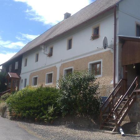 Ubytovani U Sviraku Srbská Kamenice Exterior photo