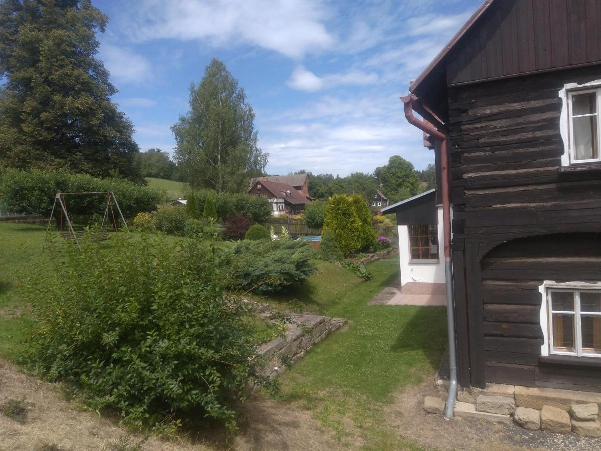 Ubytovani U Sviraku Srbská Kamenice Exterior photo